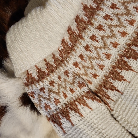 Maurices  White/Brown Sweater Sz XS - Picture 2 of 9